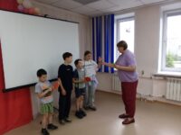 Веселая ракетка